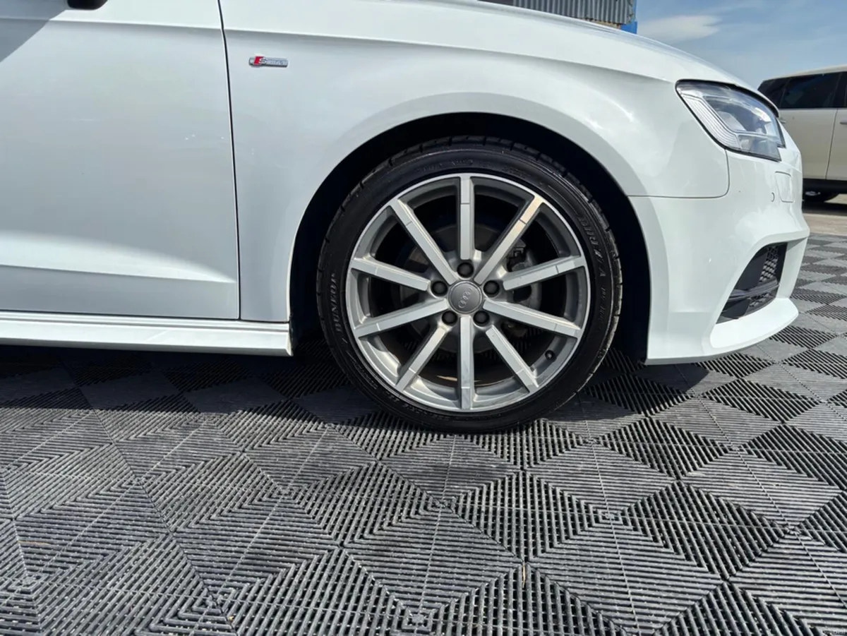 Audi A3 Audi A3 S-line edition 1.4 petrol, auto, f - Image 3