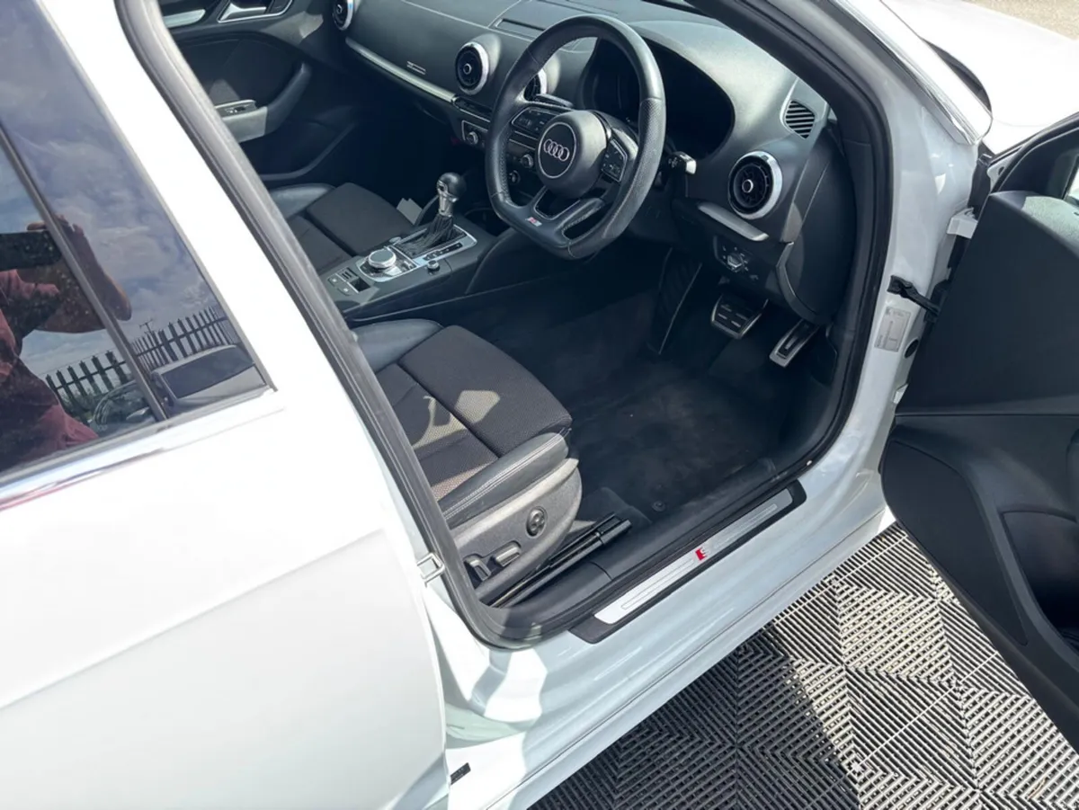 Audi A3 Audi A3 S-line edition 1.4 petrol, auto, f - Image 4