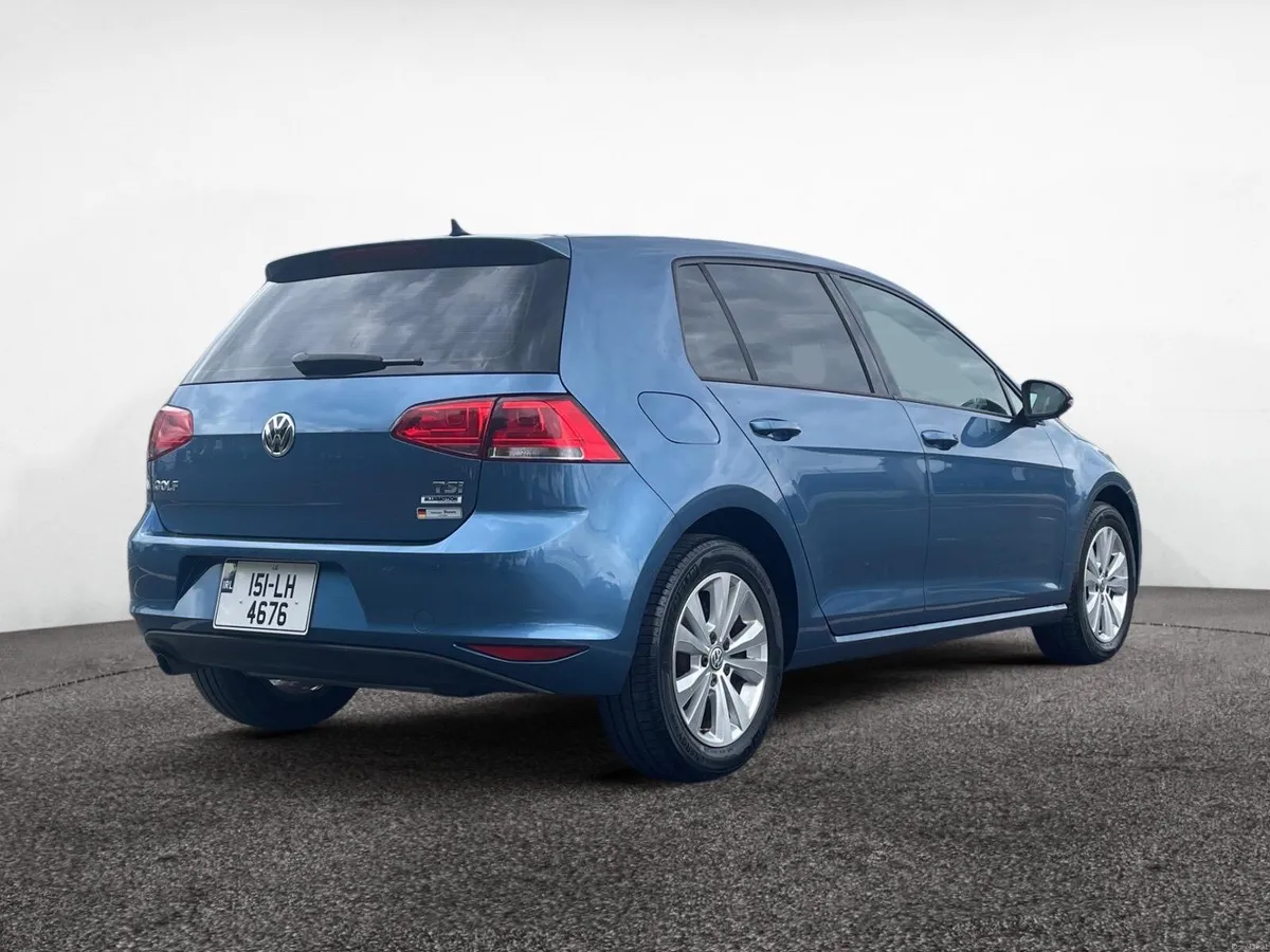 2015 Blue Volkswagen Golf 1.2 TSI Highline - Image 3