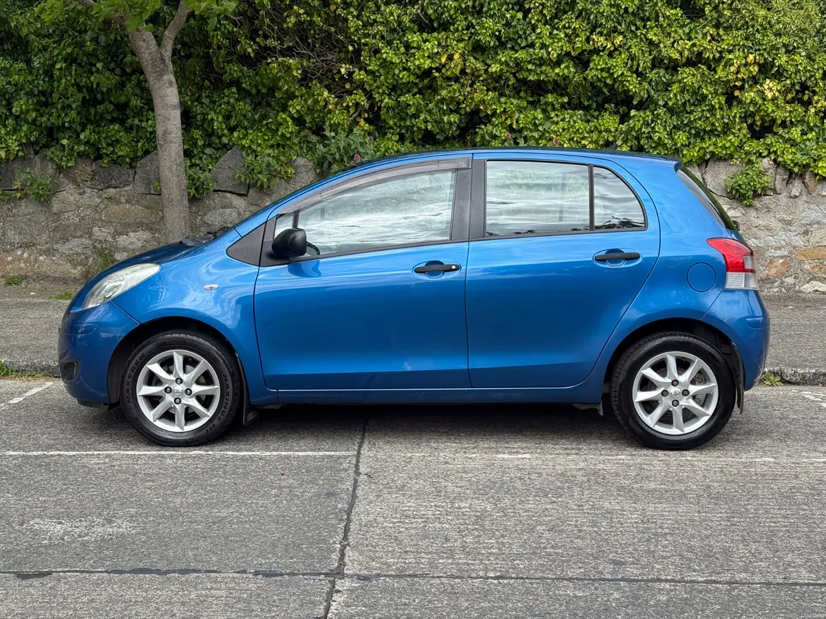 TOYOTA YARIS 1.0 PETROL 2010 IRISH CAR - Image 2