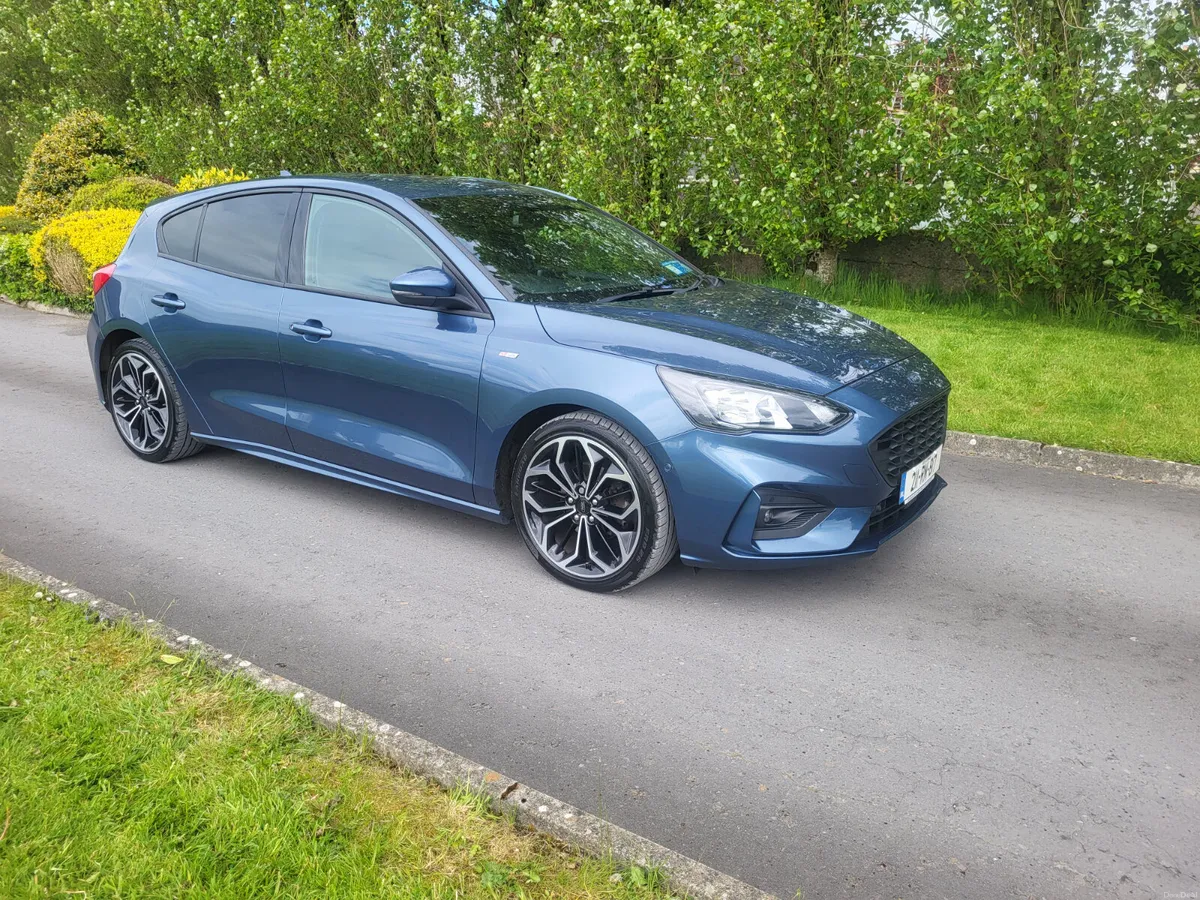 Ford Focus  ST LINE 1.5 DIESEL.  LOW KMS - Image 1