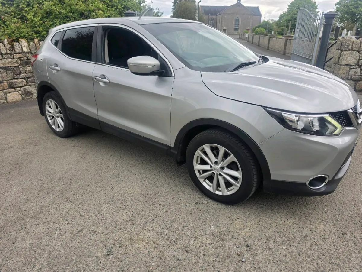 Nissan Qashqai immaculate €5950 - Image 2