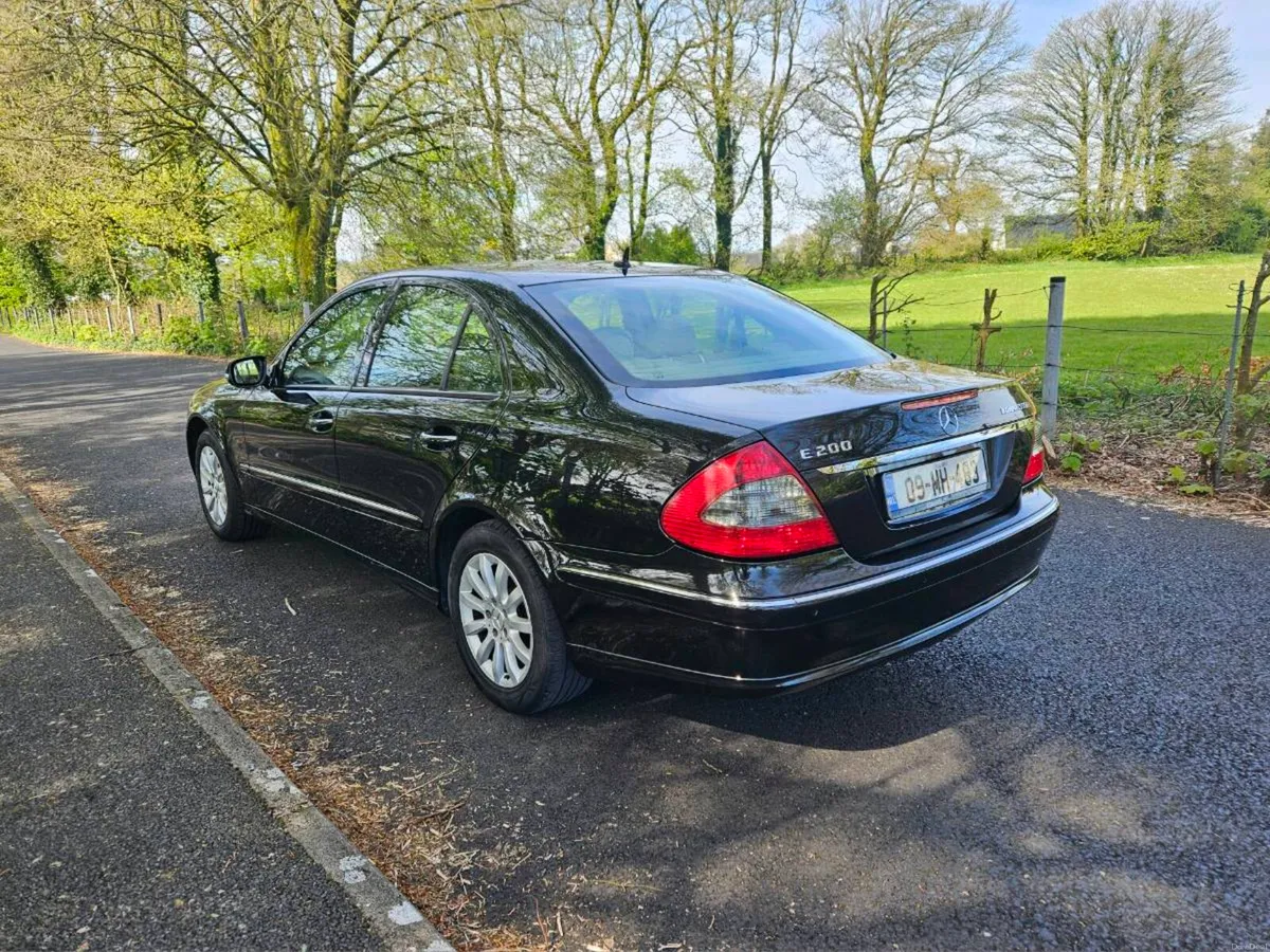 Mercedes E200 Elegance *NCT 05/27* - Image 5