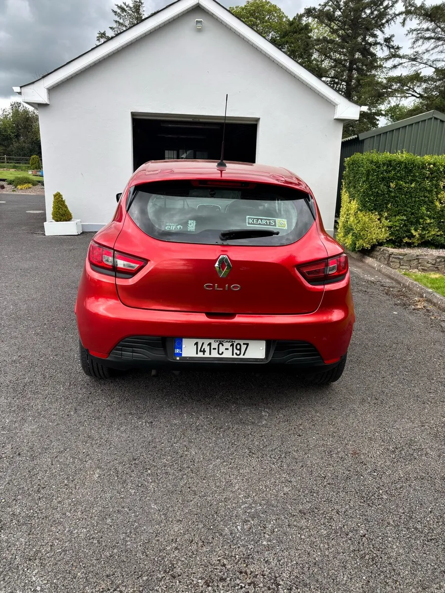 Car - Image 2