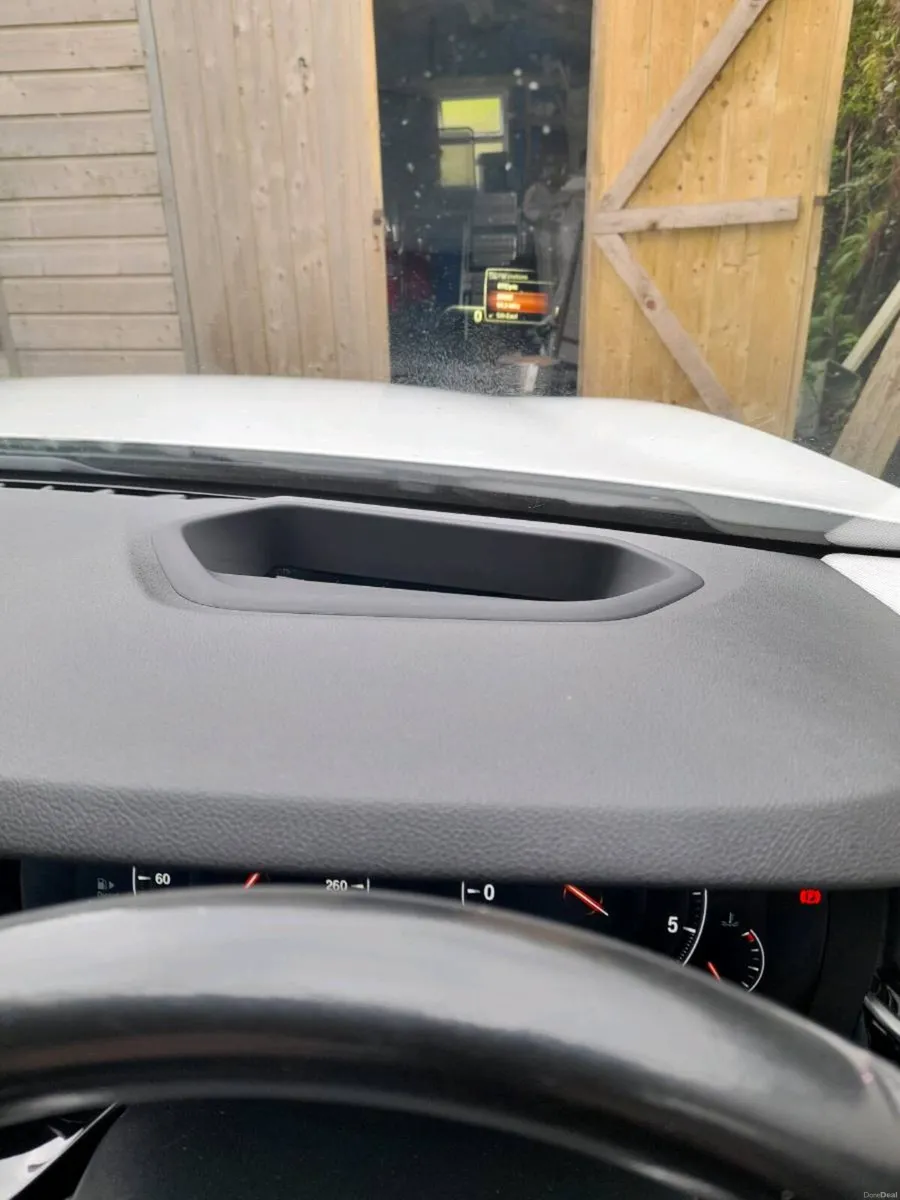 182 bmw 520 HI spec new nct valid til August 2028 - Image 2