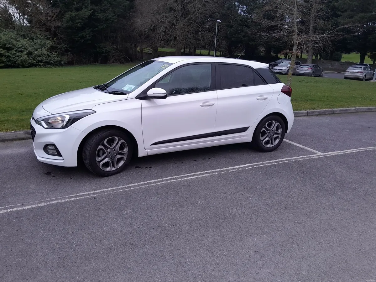 Hyundai i20 2019 - Image 2