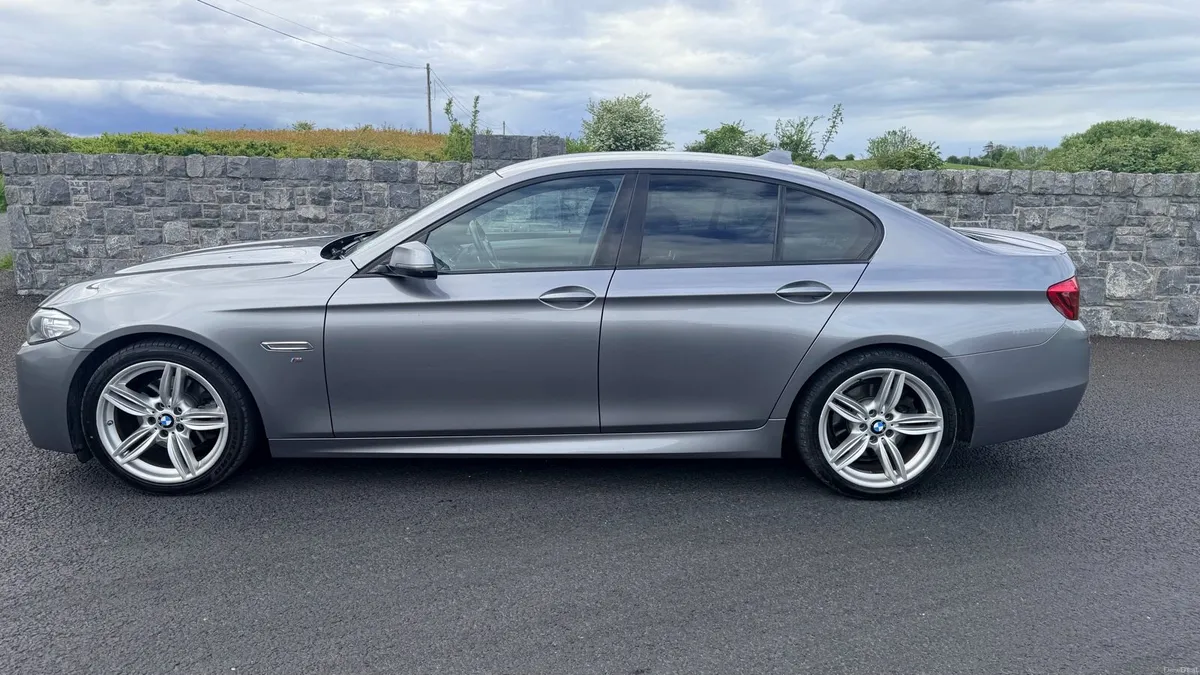 BMW 520d M-Sport plus Auto - Image 1