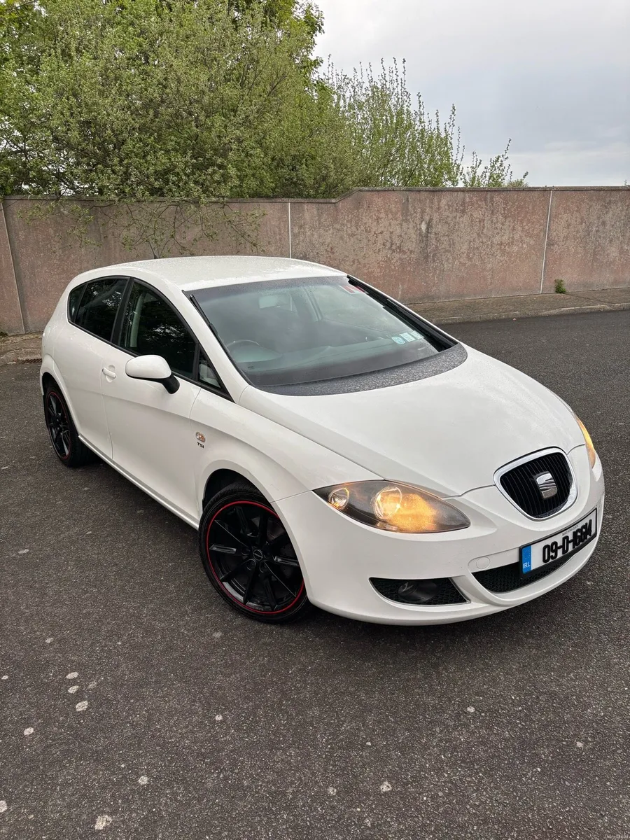 SEAT Leon 1.4 TSI (LOW MILLAGE) - Image 3