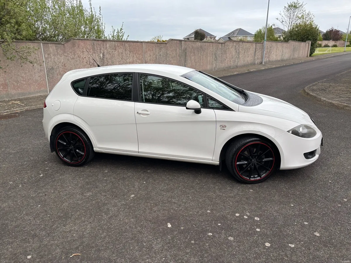 SEAT Leon 1.4 TSI (LOW MILLAGE) - Image 4