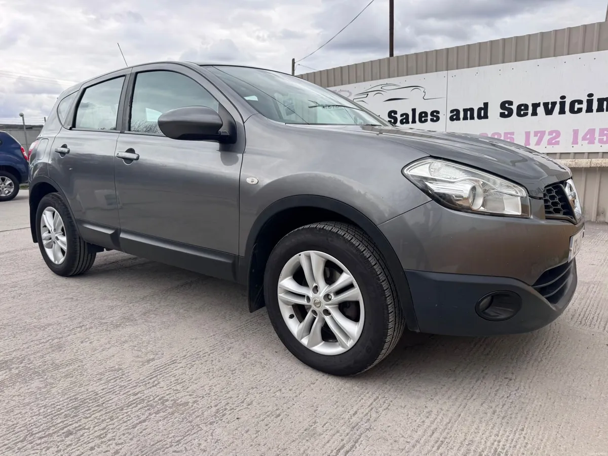 2013 Nissan Qashqai 1.5D ACENTA  Sat Nav  Warranty - Image 4