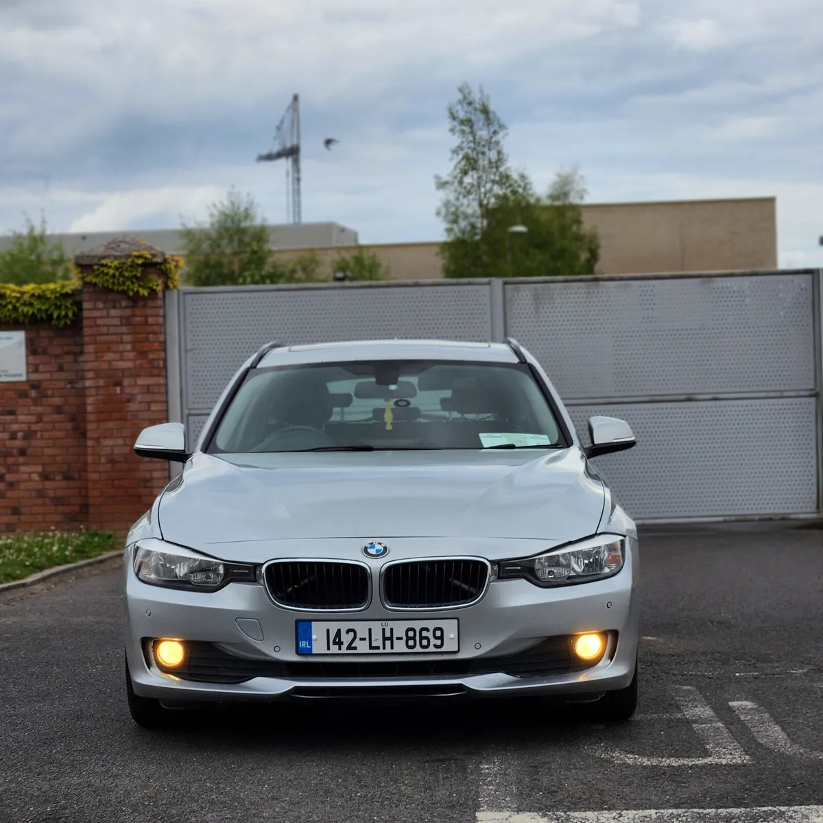 142 BMW 320D high spec - Image 4
