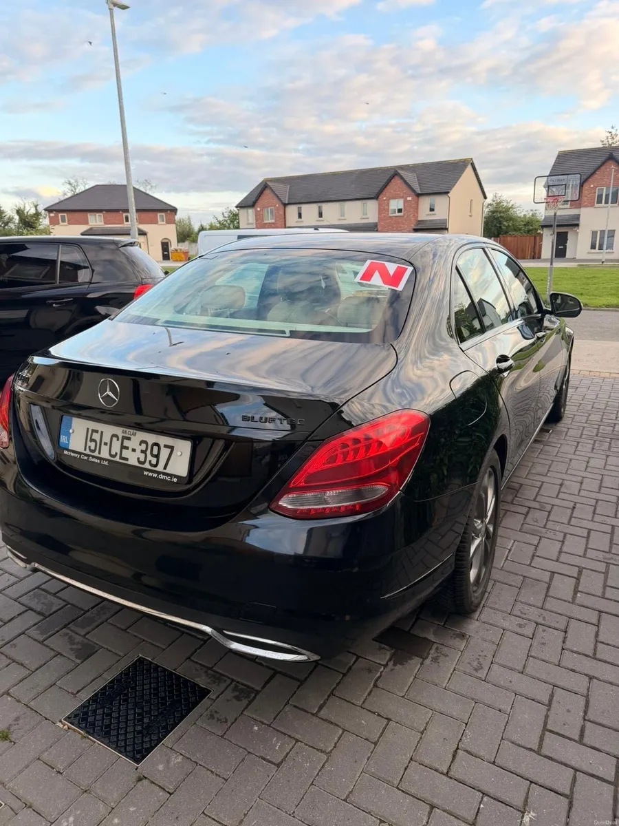 Mercedes Benz C180 - Image 4