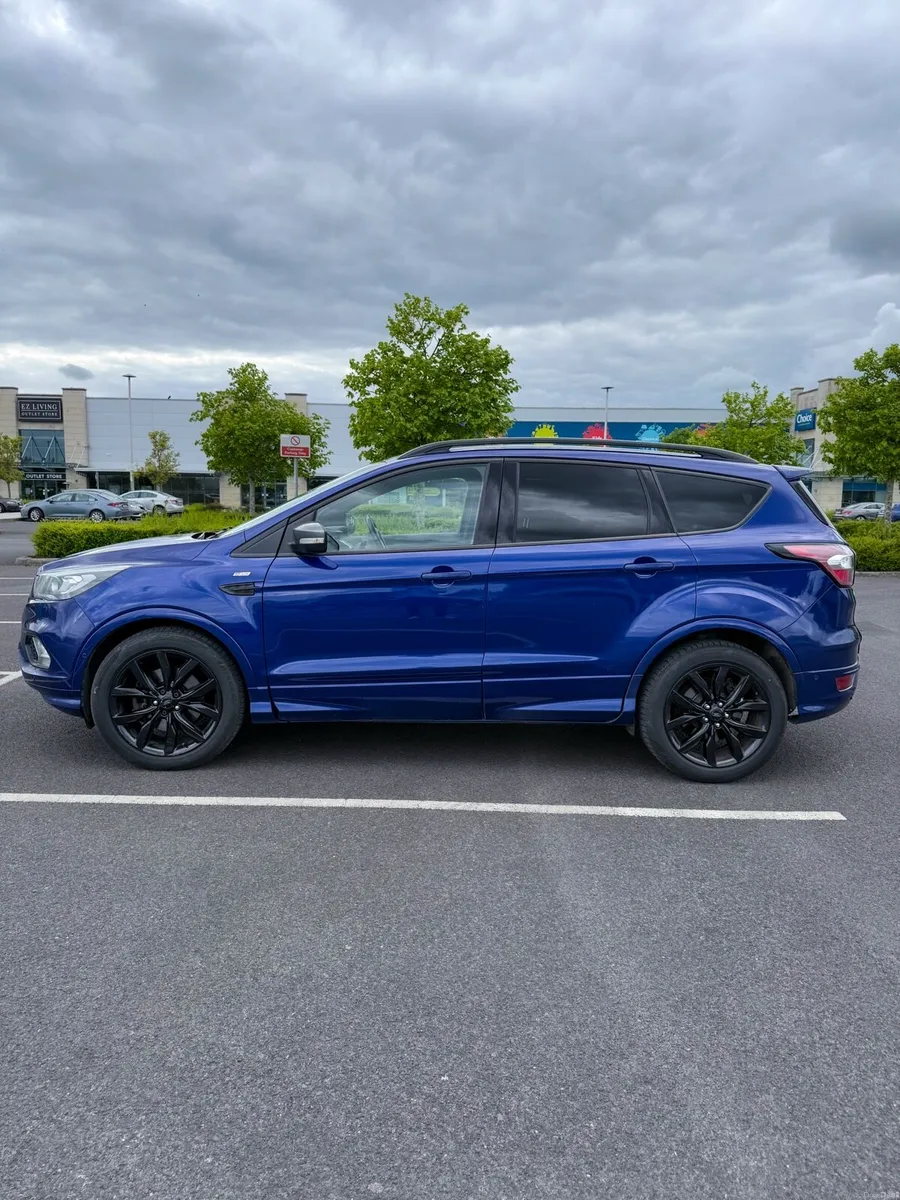 Ford Kuga - Image 3
