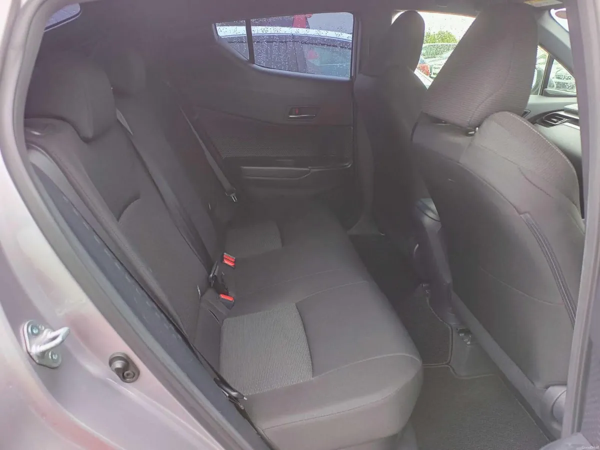 2017 Toyota C-HR immaculate condition - Image 3