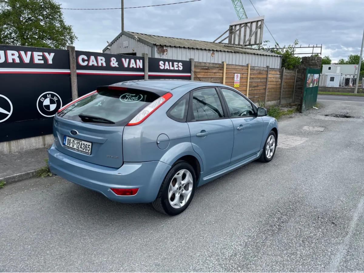 Ford Focus 1.6 TDCI ECONETIC 109BHP 5DR - Image 4