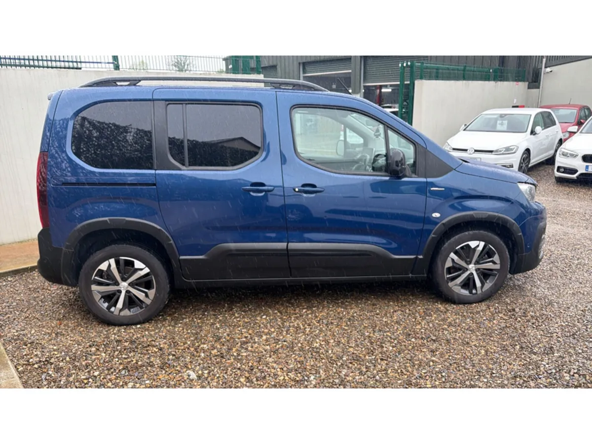 Peugeot Rifter 1.5 GT LINE - Image 5