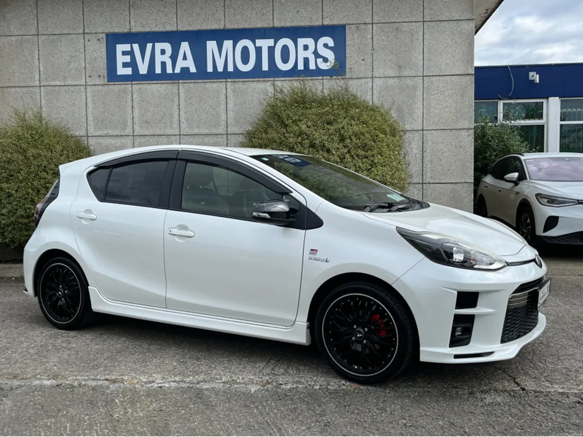 Toyota Aqua GR SPORT AUTOMATIC HYBRID 1.5 PETROL / - Image 3