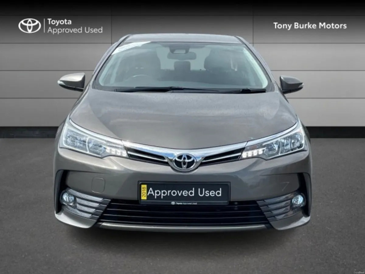 Toyota Corolla Saloon - Luna Edition - 1.33 Petrol - Image 4