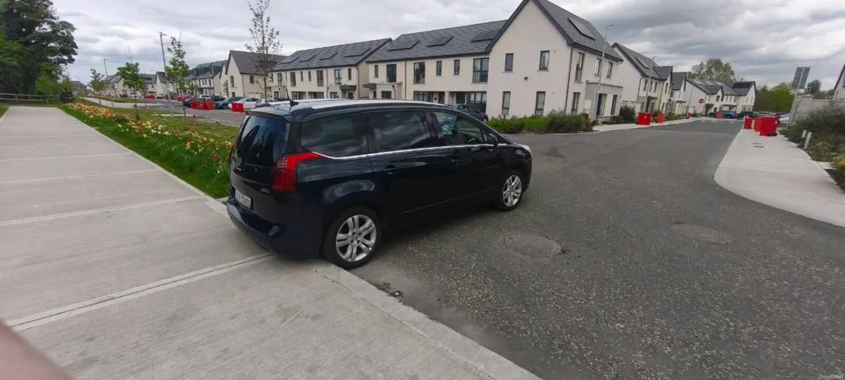 Peugeot 5008 1.6hdi 2010 7 seater - Image 4