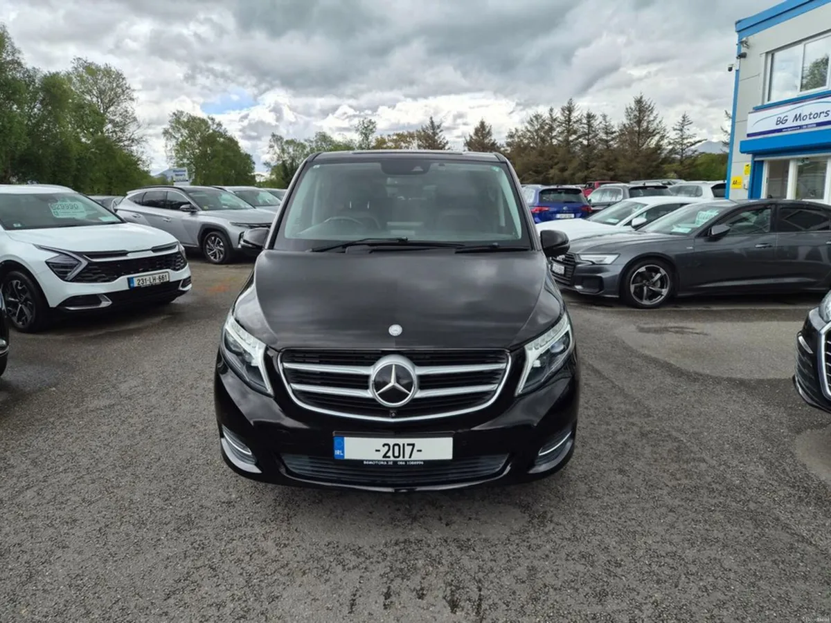 Mercedes-Benz V-Class V220 LWB 7 Seater - Image 2