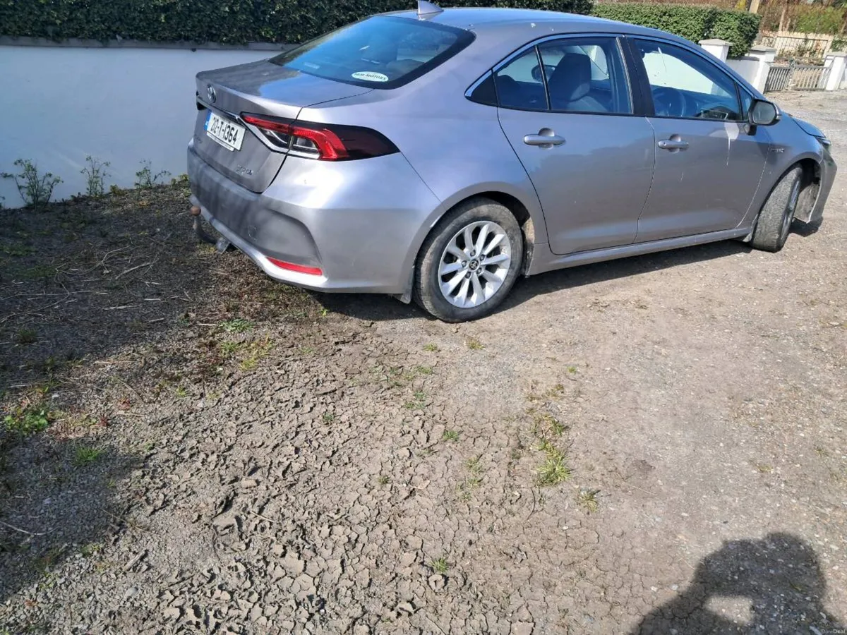 2021 Toyota Corolla hybrid - Image 3