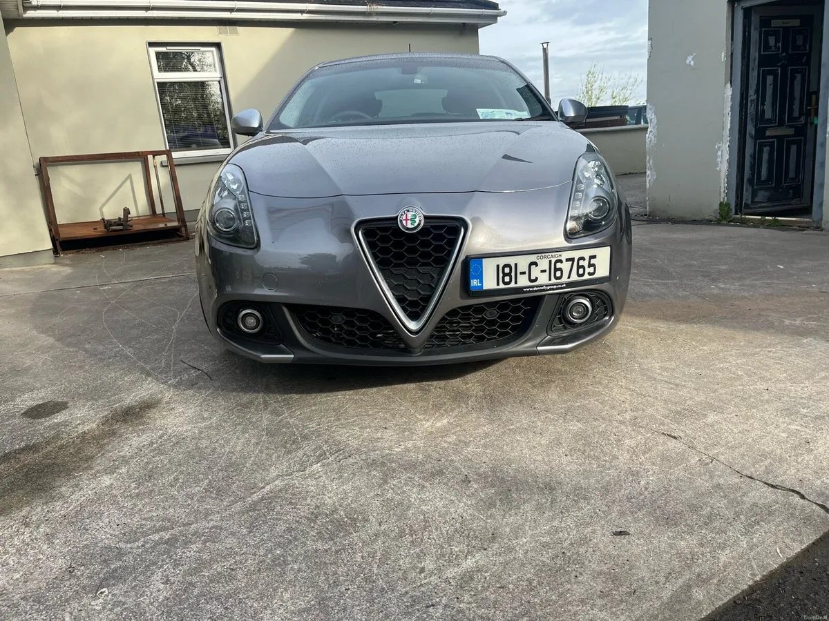 Alfa Giulietta 181 automatic 1.6d 59k km - Image 1