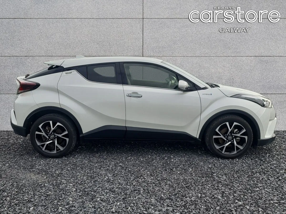 Toyota C-HR 1.8 Hybrid - Image 2