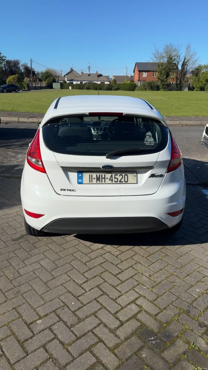 Ford Fiesta 2011 - Image 3