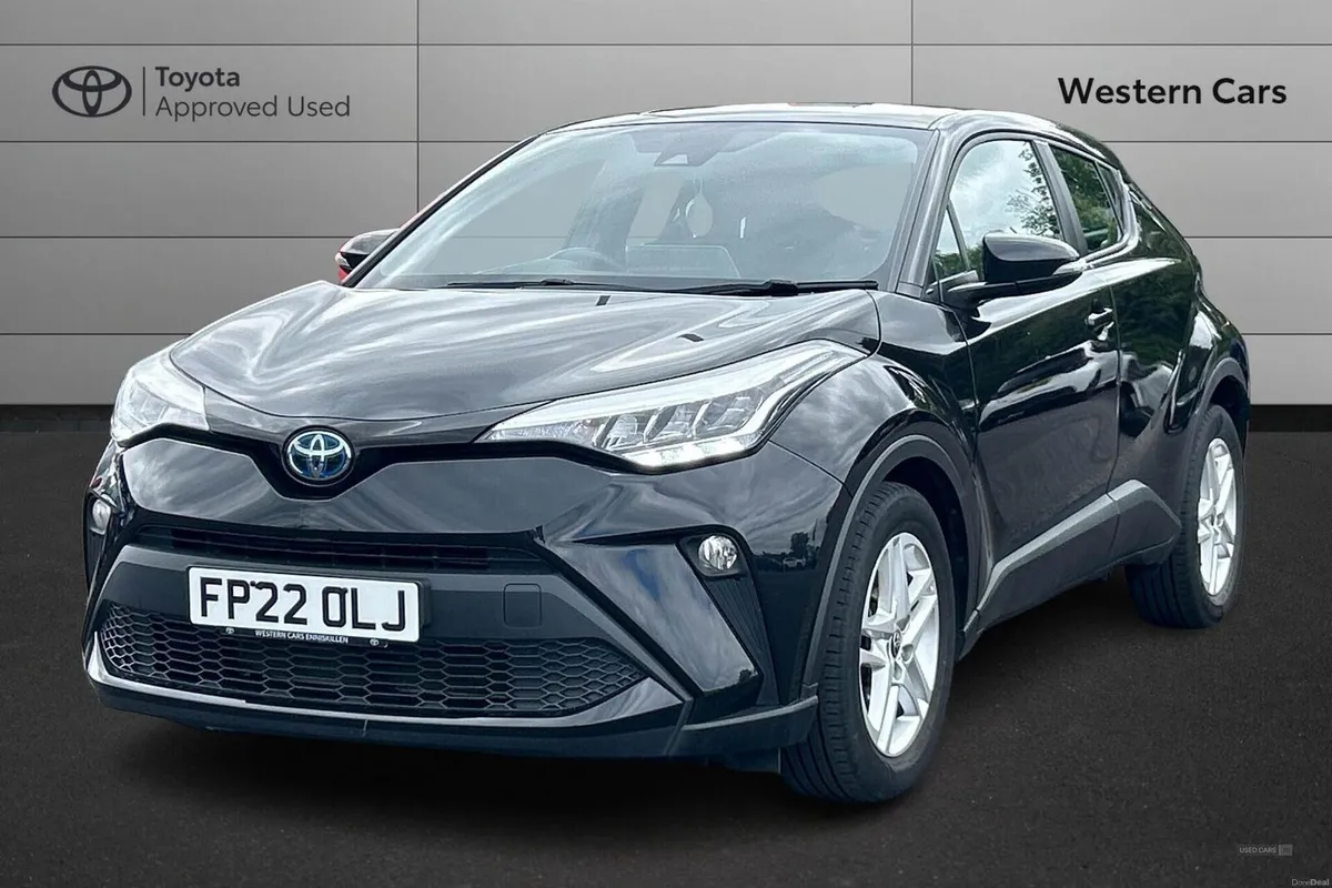 Toyota C-HR 1.8 VVT-h Icon CVT Euro 6 (s/s) 5dr - Image 3