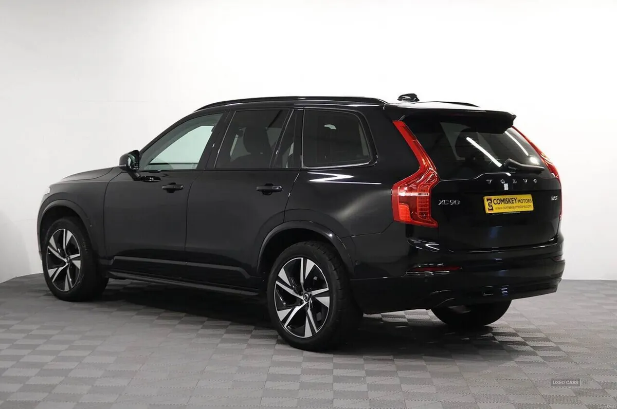 Volvo XC90 B5 MHEV Plus - Image 4