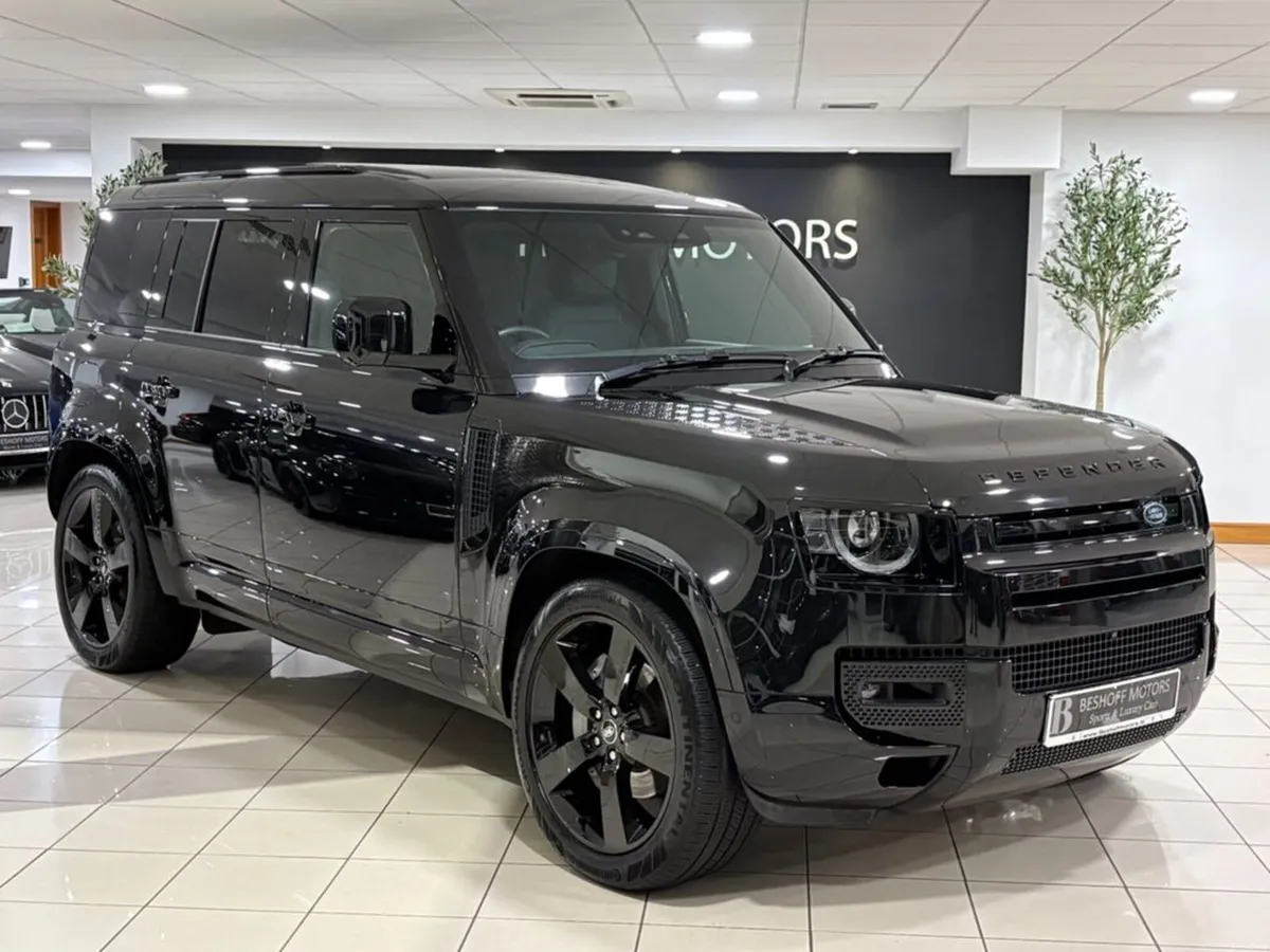 Land Rover Defender P300e X-DYNAMIC HSE=HUGE SPEC/ - Image 1