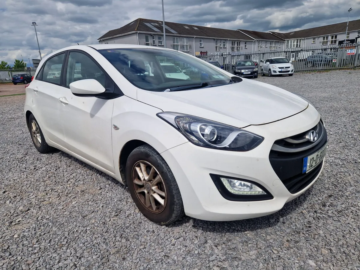 Hyundai i30 2012 - Image 1