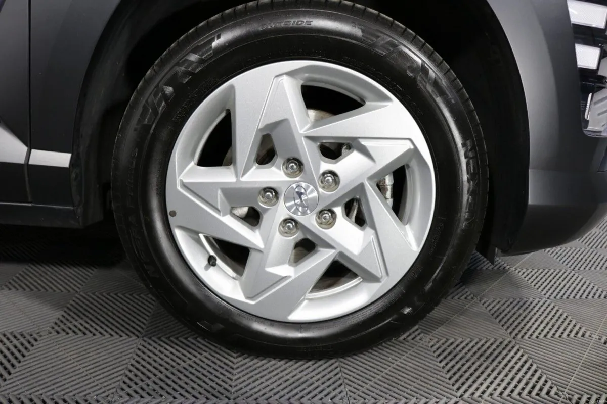Hyundai KONA ELEGANCE 1.0L PETROL COMPACT SUV - Image 4