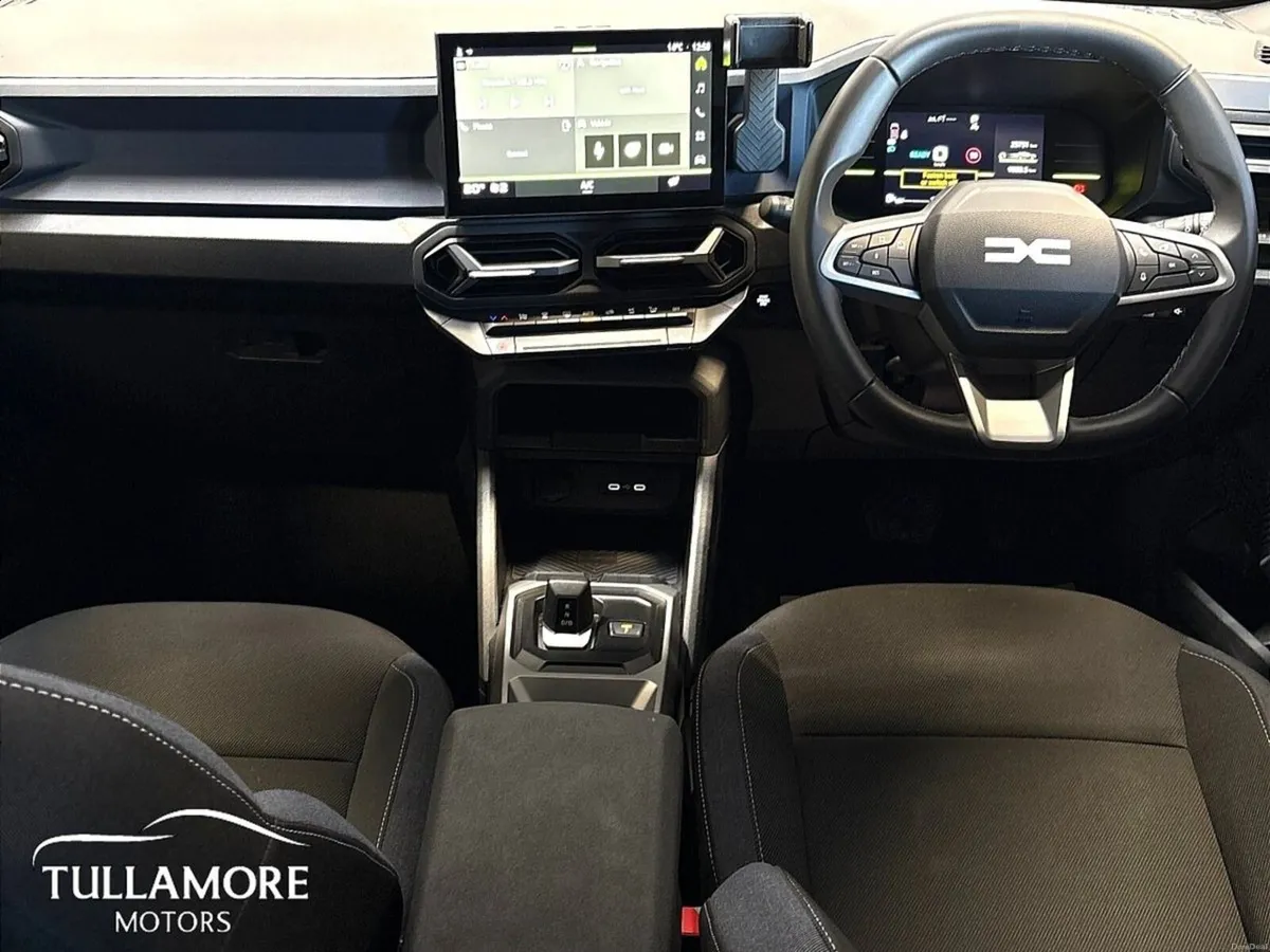 Dacia Duster HEV 140 Journey - Image 2