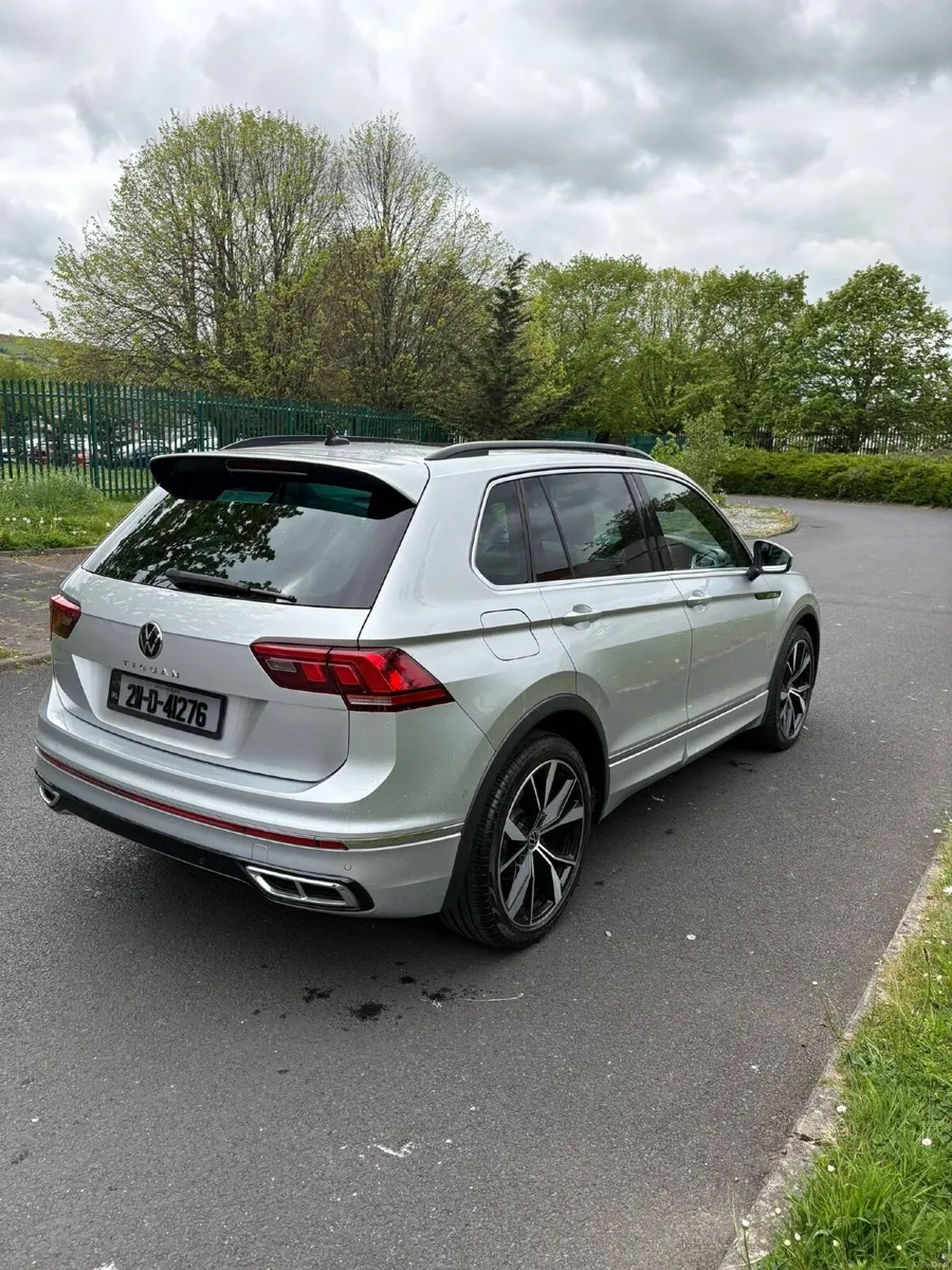 Volkswagen Tiguan 2021 R Line Auto Pan Roof - Image 3