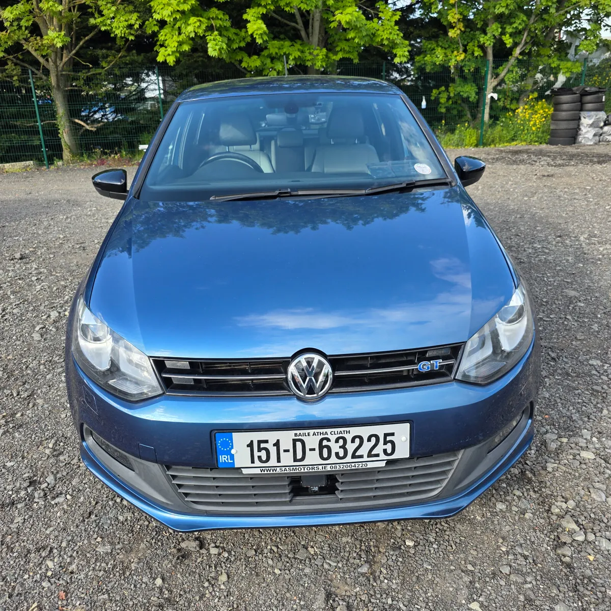 Volkswagen Polo 2015 - Image 2