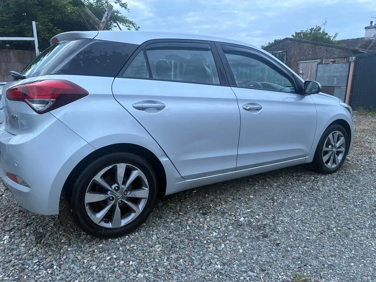 Hyundai i20 1.4 diesel - Image 2