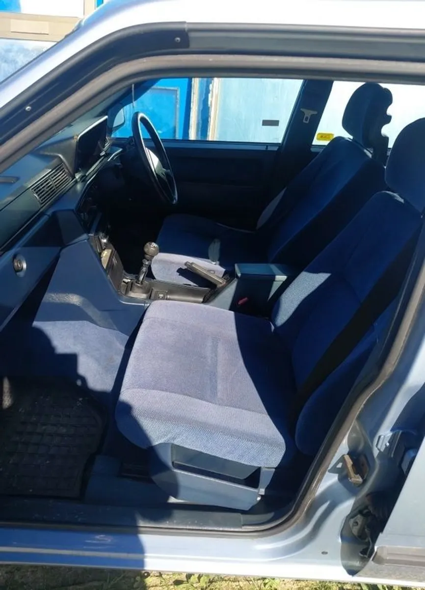 1990 volvo 740 - Image 3