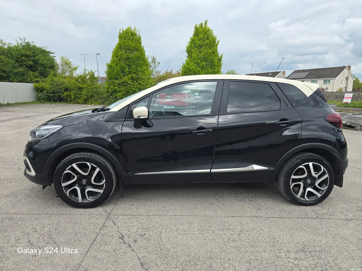 Renault Captur 1.5 dci DYNAMIQUE NAV - Image 4