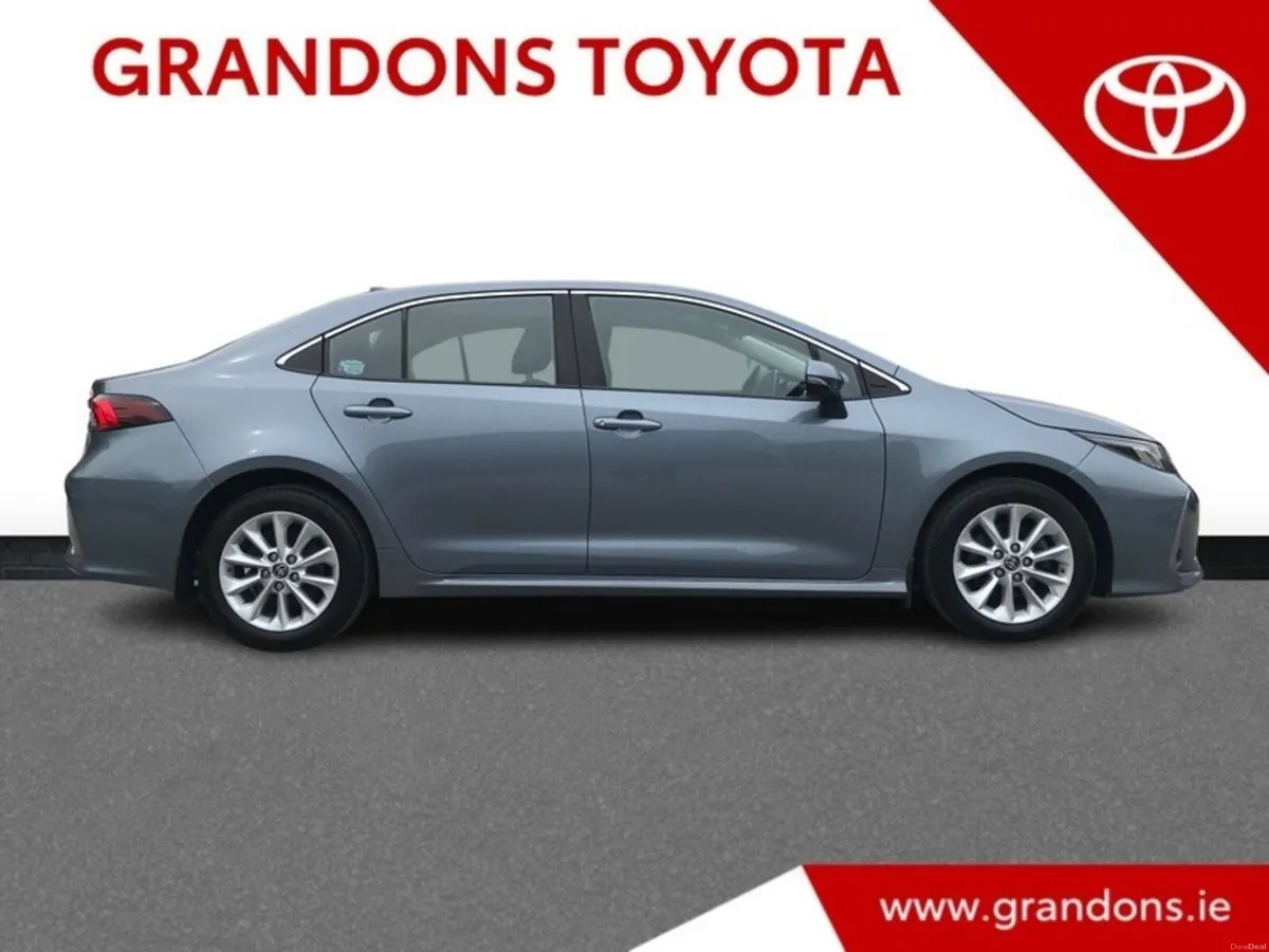 Toyota Corolla LUNA SALOON - GRANDONS - Image 3