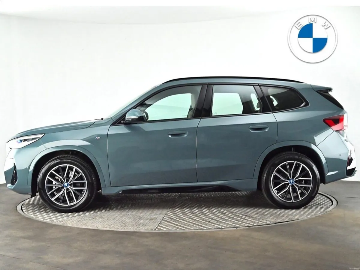 BMW iX1 eDrive20 M Sport - Image 3