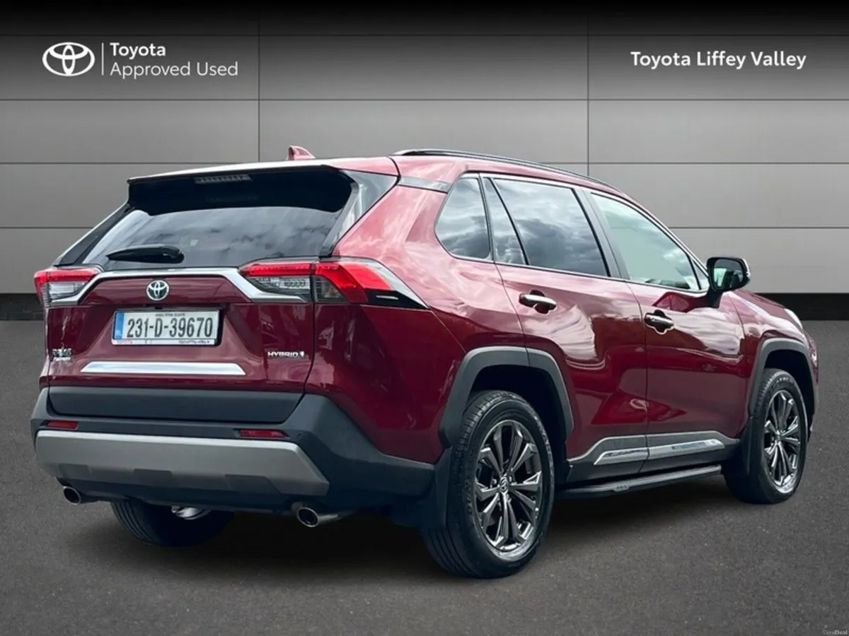 Toyota RAV4 RAV4 HYBRID PLATINUM FWD 4DR A - Image 2