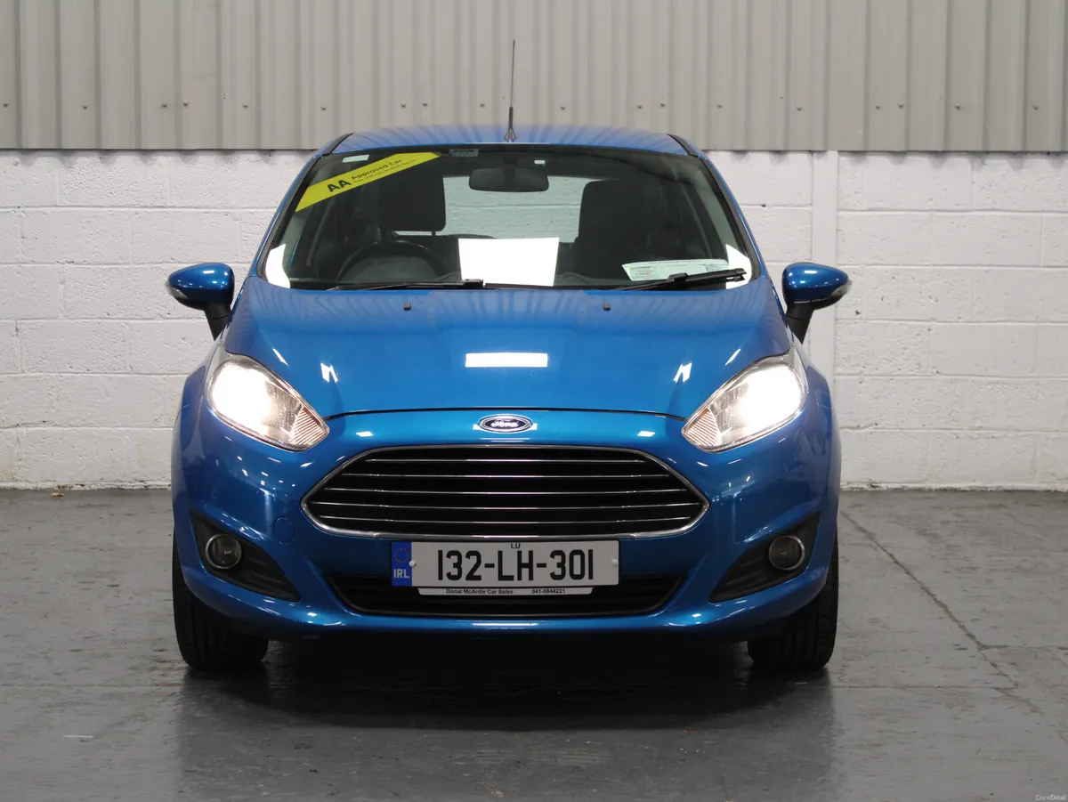 Ford Fiesta 2013 - Image 2
