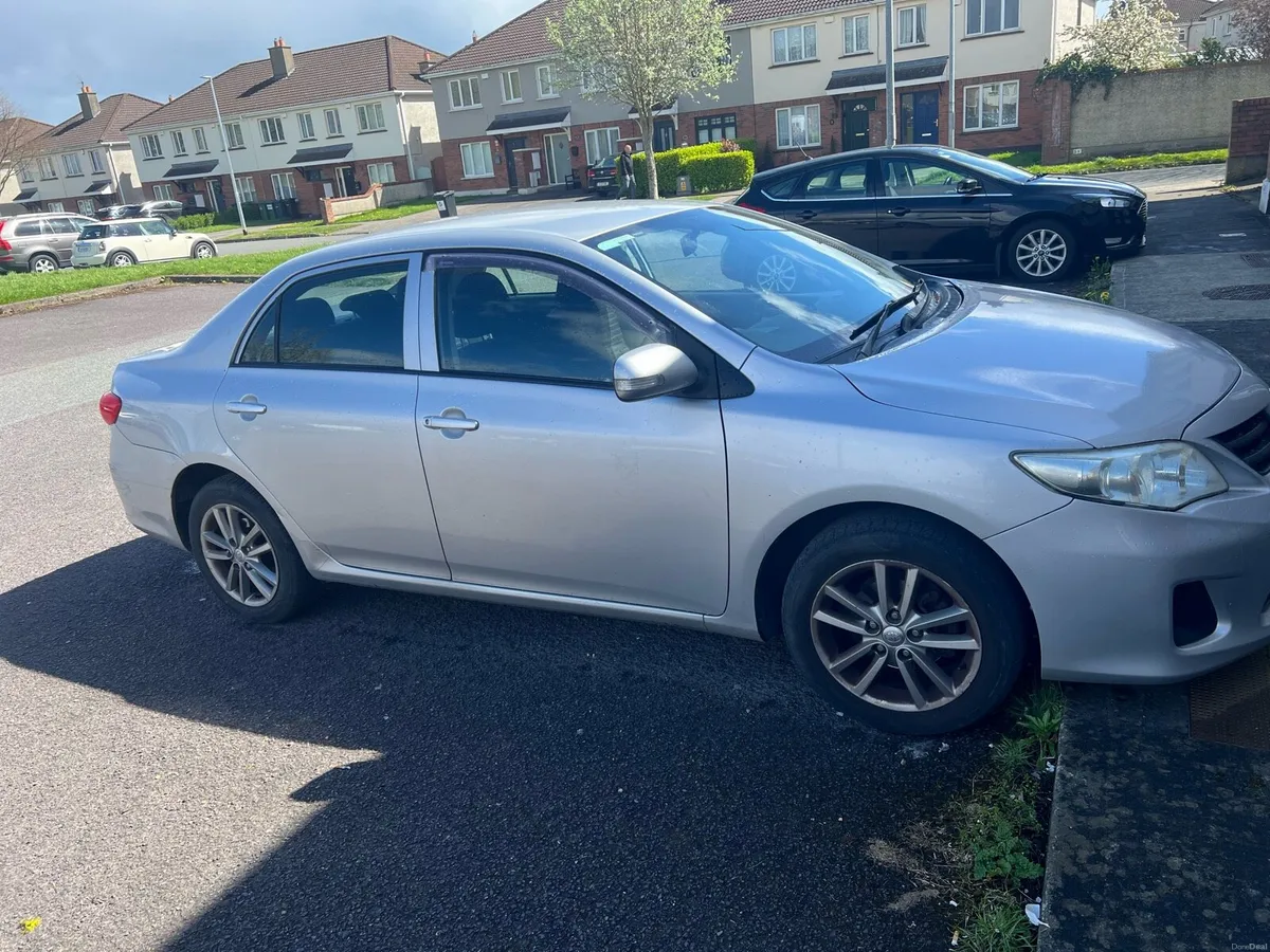 Car - Image 2