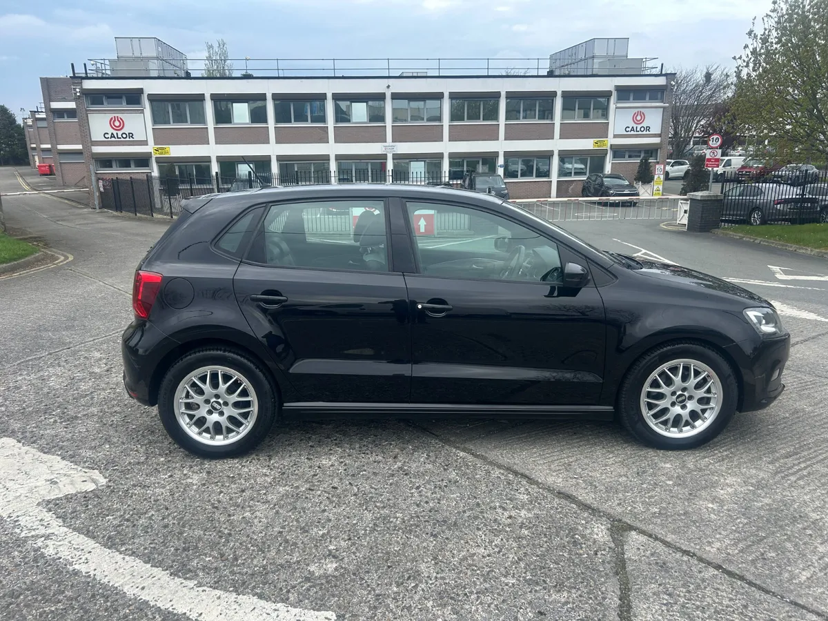 VOLKSWAGEN POLO GT 2015 AUTOMATIC - Image 5