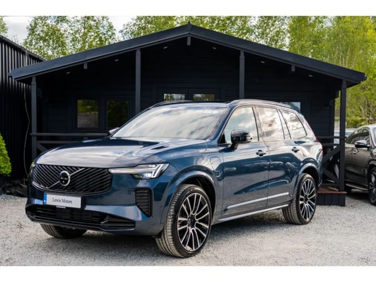 Volvo XC90 T8 ULTRA AWD - Image 3