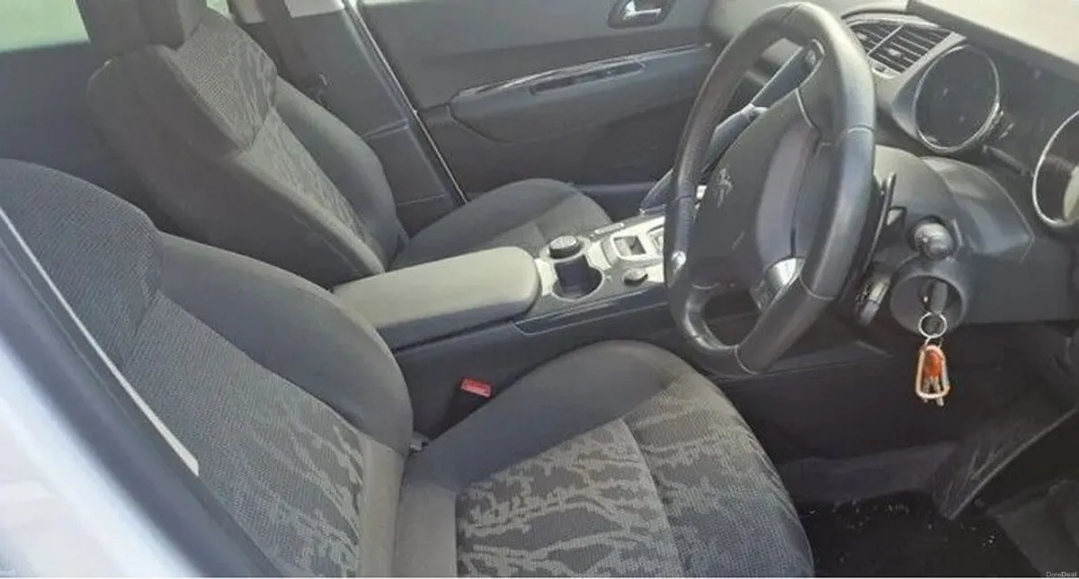 2013 Peugeot 3008 - Image 4