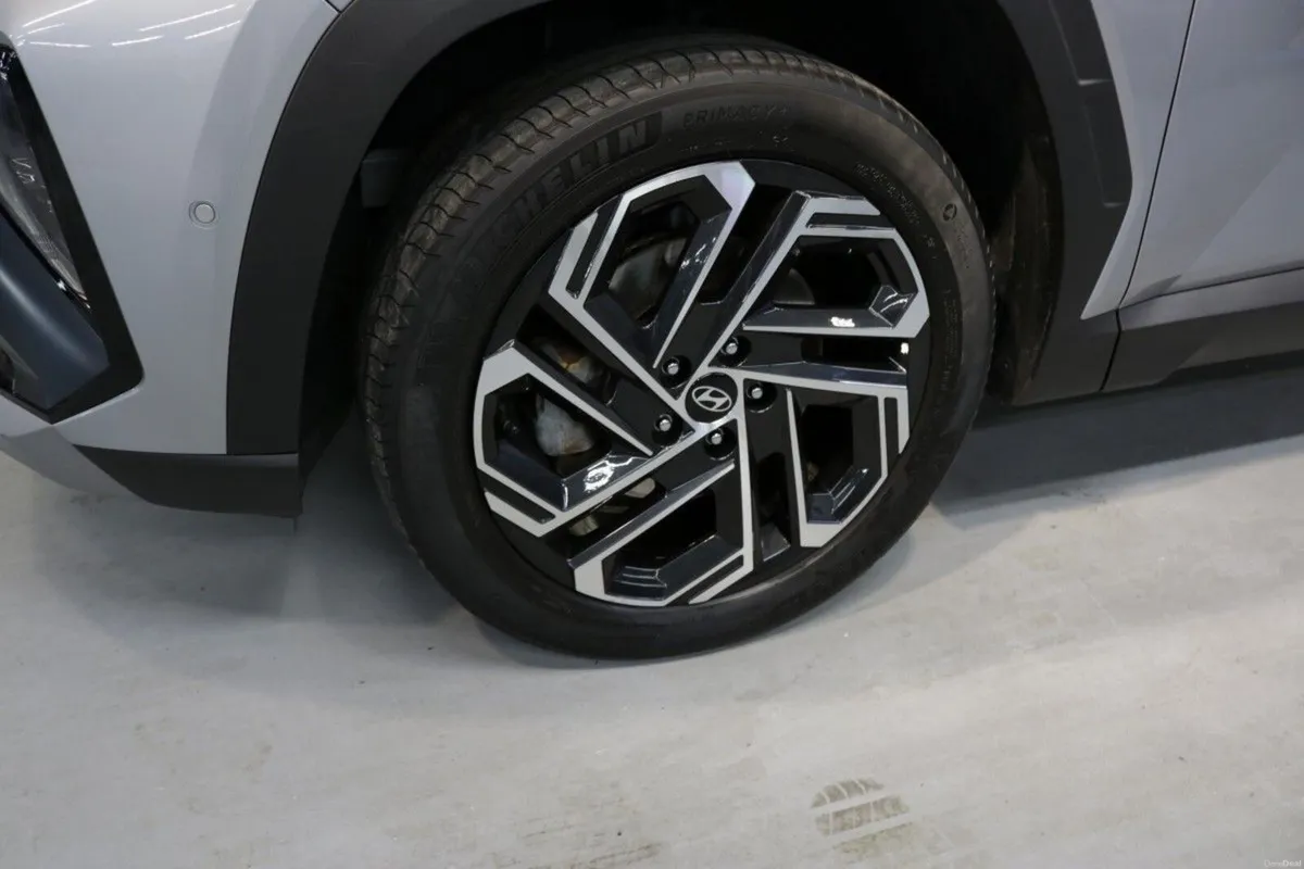 Hyundai Tucson HYBRID EXECUTIVE PLUS 1.6L PETROL A - Image 3