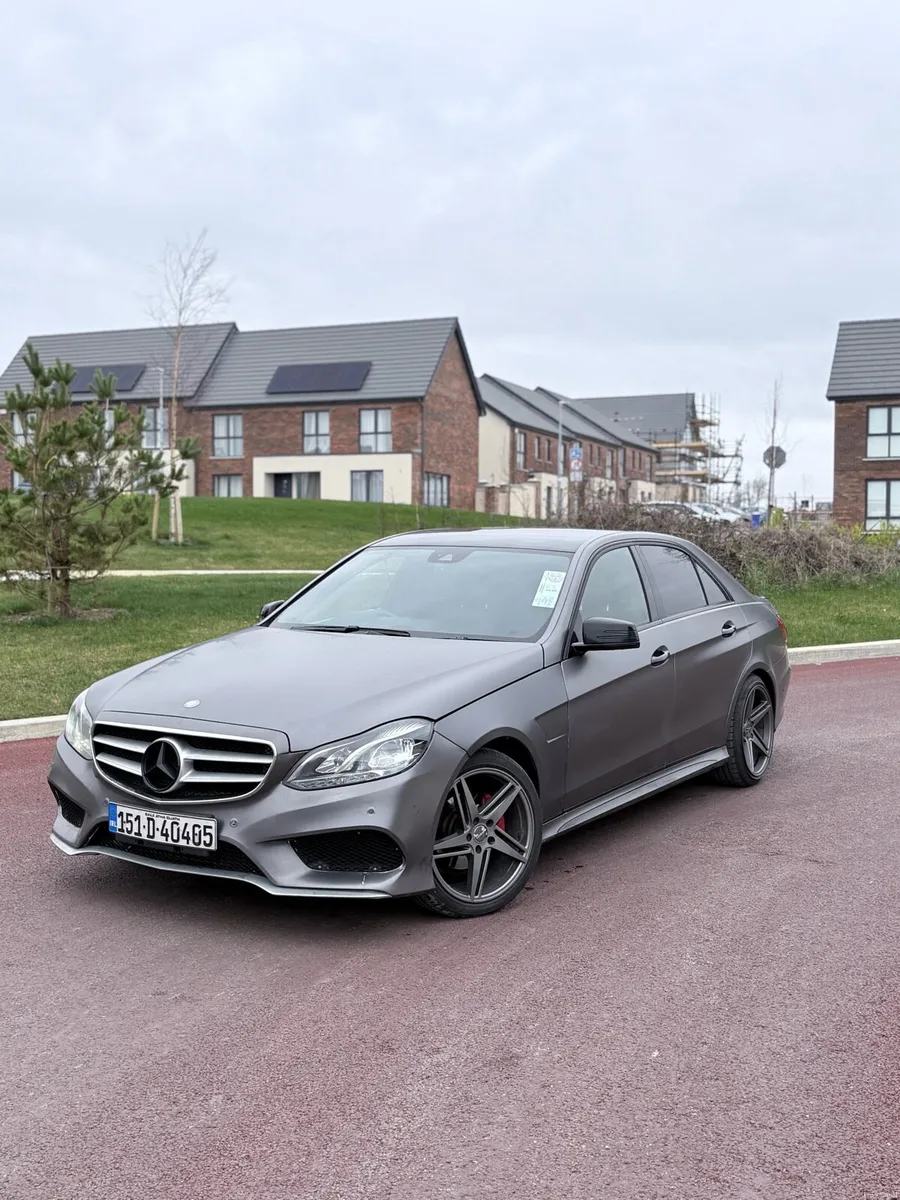 Mercedes E class - Image 2