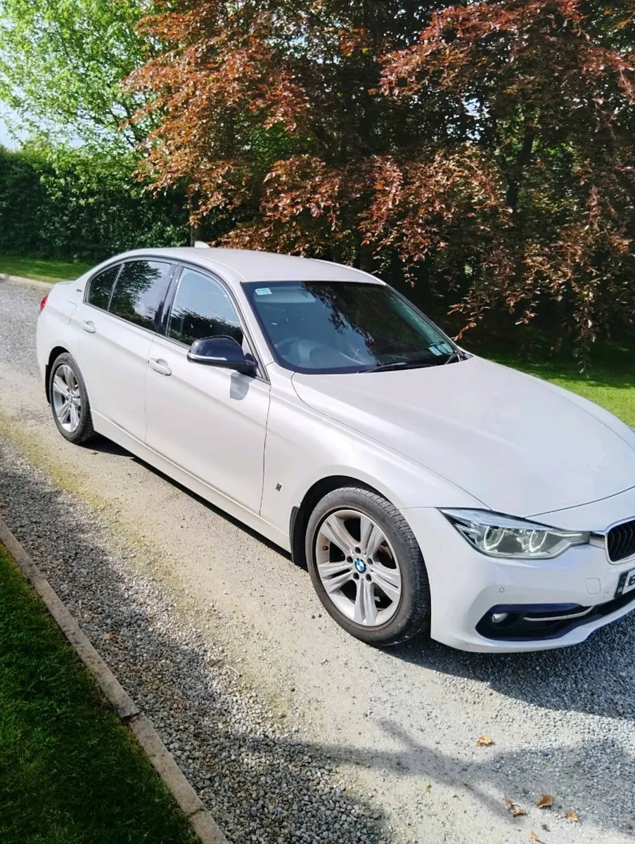 BMW 330e Sport Petrol Hybrid - Image 3